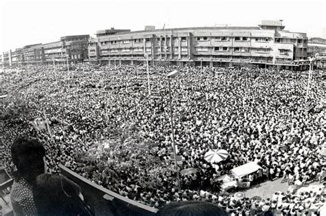 O Levante Comunista de 1976 na Tailândia: Um Cisma Ideológico e uma Busca pelo Poder Popular